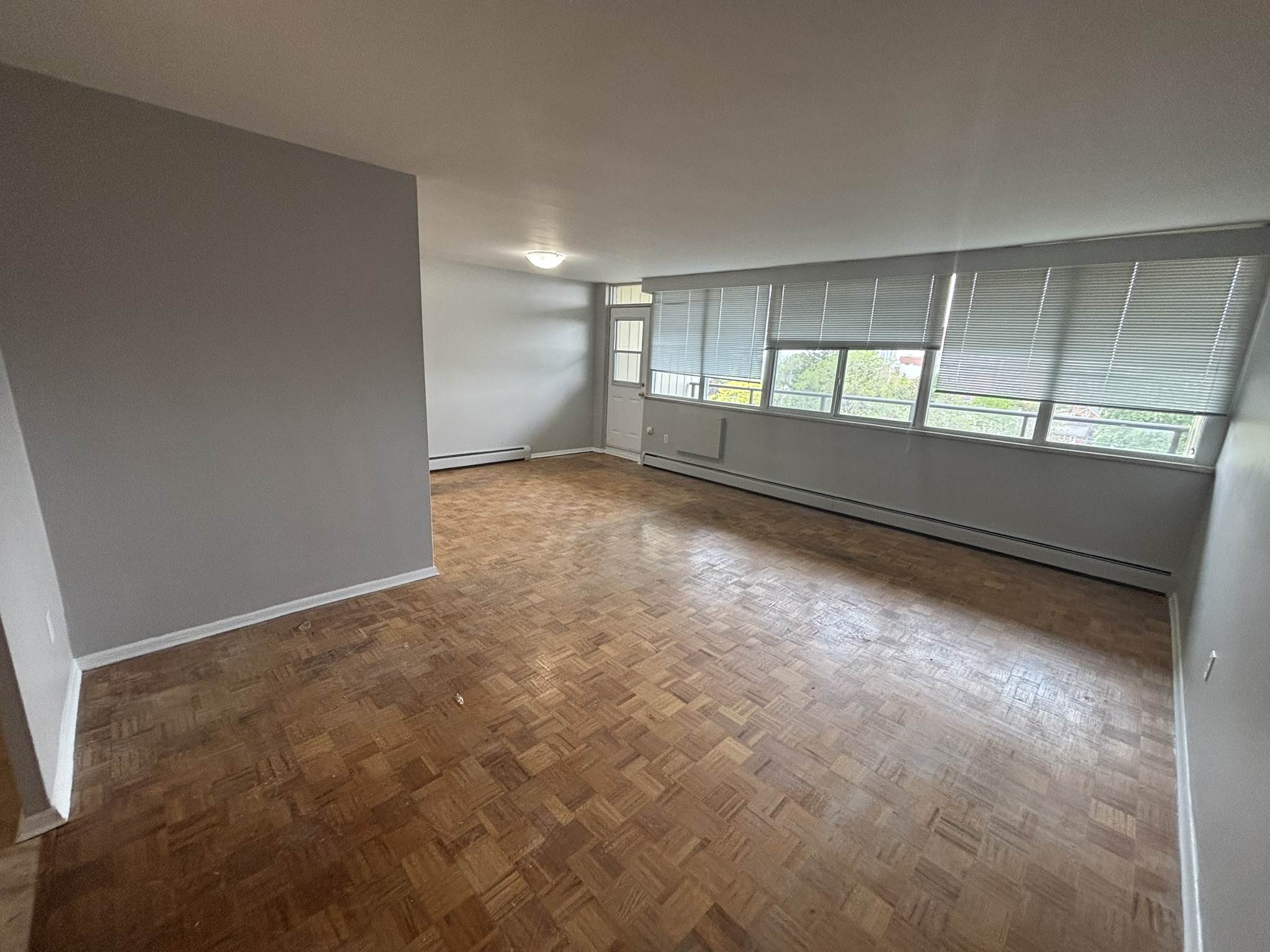 1061 Queen's Boulevard - 701