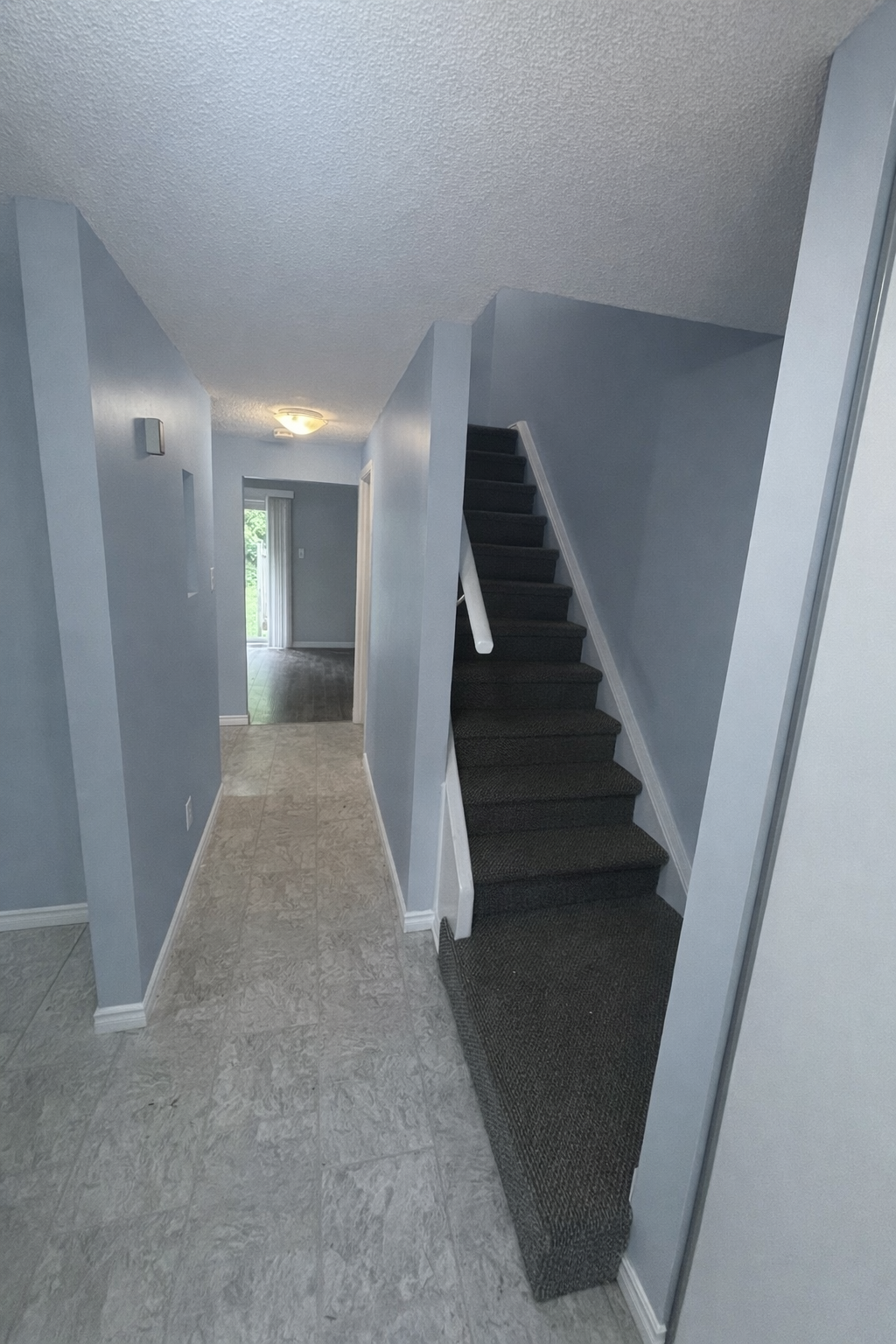 11-325 Erb Street West